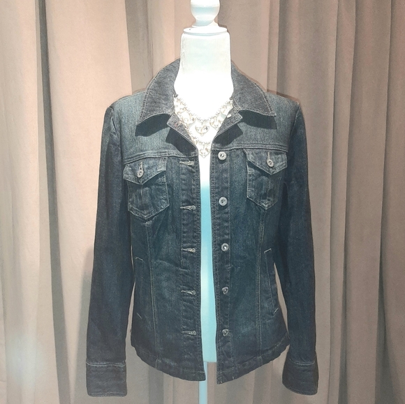 Tommy Hilfiger denim jacket - Picture 1 of 9